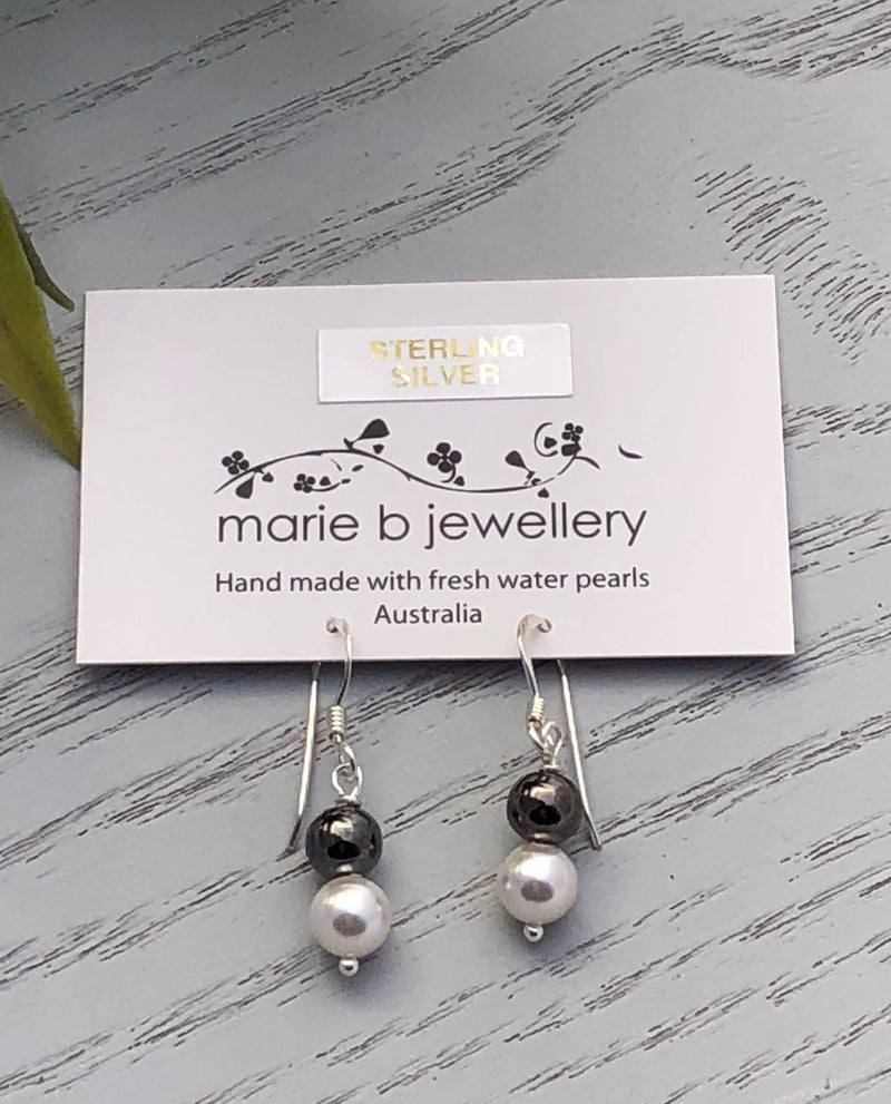 Sterling silver & fresh water pearl earrings 6mm