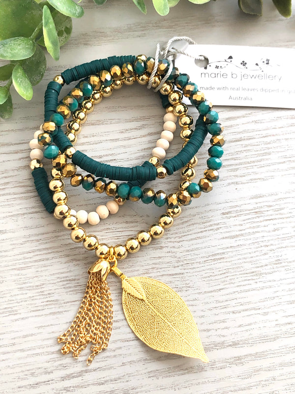 Bracelet set with a real leaf dipped in  gold